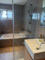 Habitación Doble con baño privado
