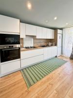 Plein pied, parking sécurisé, 2ch, 68m2, wifi - B&B Aurillac