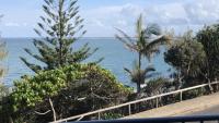 Shoreline Villa Unit 3 - B&B Caloundra