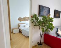 ARTEMISIA APARTMENT - Elegant spacious flat in NETTUNO City Center, just steps from the Sea, Beaches, Marina, Train&Bus Station - B&B Nettuno
