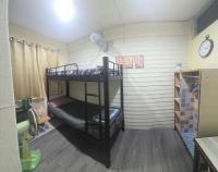 202 Spacious Bunk beds with 2 breezy fans and free Wi-Fi - Ferienwohnung Bangkok