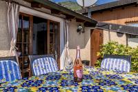Relaxing 2BR Vacation Home with Lake Garda View & Balcony - B&B Gardone Riviera
