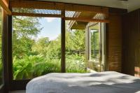 Wooden House With Balinese Vibes At Maglesø - B&B Regstrup