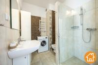 Studio-Apartment mit Balkon