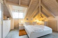 Superior One-Bedroom Apartment with Balcony