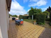Royan - MAISON de PLAIN-PIED avec jardin clos - QUARTIER RESIDENTIEL - B&B Royan