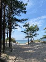 Słoneczny Domek w Łazach - 300 m od plaży, ogród, grill, parking - Ferienwohnung Łazy