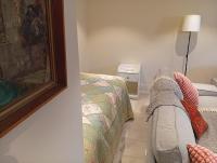 Spacious apt 3 sleeping areas & private entrance - B&B Mölndal