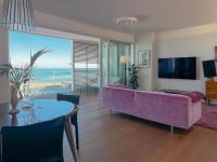Beachfront, Furnished Terrace & Comfort by Host Hero - Ferienwohnung Civitanova Marche