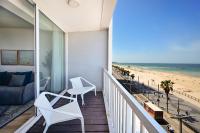 Appartamento con 2 Camere da Letto, Balcone e Vista mare