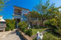 Apartments Marica - Bed and Breakfast Novi Vinodolski