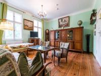 One-Bedroom Apartment with Garden View