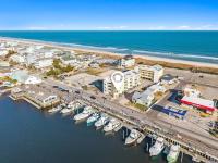 Beach Harbour 11 at The Carolina Beach Boardwalk Villa - Ferienwohnung Carolina Beach