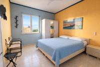 Private house with patio - 5 min from the sea - Garage - B&B Castel Volturno
