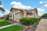 Modern & Elegant 3BR Home Steps from NRG Stadium & Texas Medical Center - Chambres d'hôtes Houston