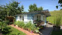 Die blaue Hütte - Tiny House am Elberadweg - B&B Seestermühe