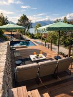 Villa ACMÉ 200 m du lac d'Annecy avec Piscine et Jacuzzi 14 personnes - Chambres d'hôtes Rovagny
