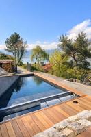 Villa ACMÉ 200 m du lac d'Annecy avec Piscine et Jacuzzi 14 personnes - Chambres d'hôtes Rovagny