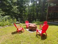 Lake Wallenpaupack 4 bedroom lakefront house with dock - B&B Greentown