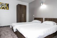 Deluxe Doppelzimmer mit 2 Doppelbetten