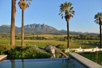 The Coach House at Val du Charron - Chambres d’hôtes Wellington