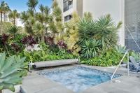 Stunning River Views Pool Spa Heart of Surfers - Ferienwohnung Gold Coast