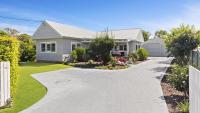 118 Myall Street Hawks Nest - B&B Tea Gardens