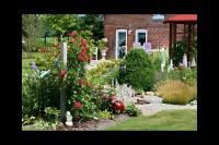 Ferienhaus Nanny Und Helene - B&B Uphusum