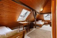 Triple Room with Shower