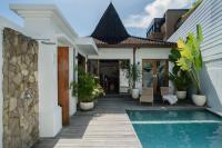 Indah Sun Villa - 3 Bdr w Pool - Heart of Pererenan - B&B Canggu