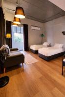 Human Touch Room - Soulful Bangkok Hideout - B&B Lat Krabang