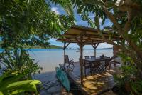 Bora Bora Bungalove