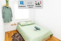 Maison familiale confortable avec 4 chambres & jardin - B&B Dole