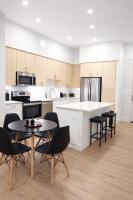 Cactus Cove Retreat Modern 2BR Home - B&B Phoenix