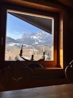 Casa Verde, with balcony and mountain view - B&B Cortina d'Ampezzo