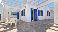 VILLA BLUE SKY - Ampio Spazio Esterno Attrezzato - B&B Lido Marini