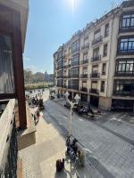 Apartamento Villarias - Bed and Breakfast Bilbao