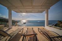 Villa Pantheon with Private Pool & Jacuzzi - B&B Pomos