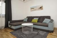 Ferienhus Baabe Ferienwohnung 01 mit gratis Nutzung vom AHOI Erlebnisbad und Sauna in Sellin - Bed and Breakfast Ostseebad Baabe