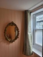 The Wheatsheaf Hotel - B&B Newport