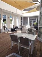 Appartement avec piscine Résidence AQUALIA - Bed and Breakfast Balaruc-les-Bains