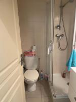 Chambre double à louer près de la gare Oullins - B&B La Mulatière