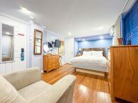 Habitación Estándar con cama grande y baño privado