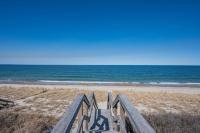 Oceanview Hideaway with Private Beach Access - B&B East Sandwich