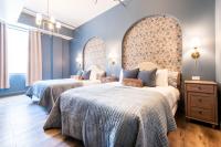 Hollyhock Suite 406 - Ferienwohnung Louisville