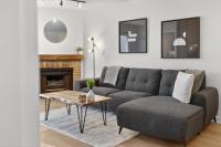 The Moose Lodge - Modern Condo in Collingwood - B&B Collingwood