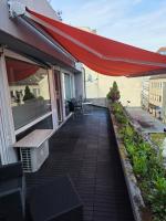 Julius Central Apartment - Bed and Breakfast Würzburg