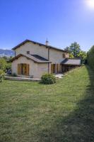 CAL QuEROL UR casa amb xemeneia i billar - B&B Ur