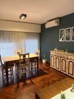 Cálido Departamento en el Corazón Mendocino - Bed and Breakfast Mendoza