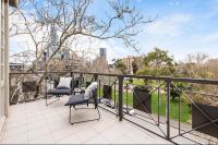 Luxury 3BR South Yarra Retreat Spa Bath BBQ & Cars - B&B Melbourne
